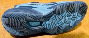 two wxy v4 レビュー