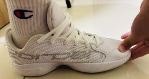 バッシュ 大きい 対処　