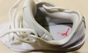 バッシュ 大きい 対処　