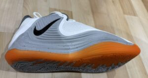 ヤニス フリーク 7 レビュー