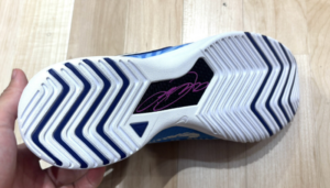 レブロン nxxt ジーニサス レビュー