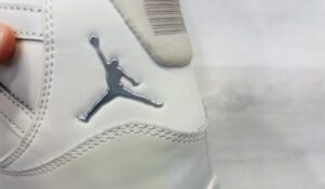 エアジョーダン11 レビュー