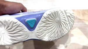 asics flow rushフローラッシュ レビュー